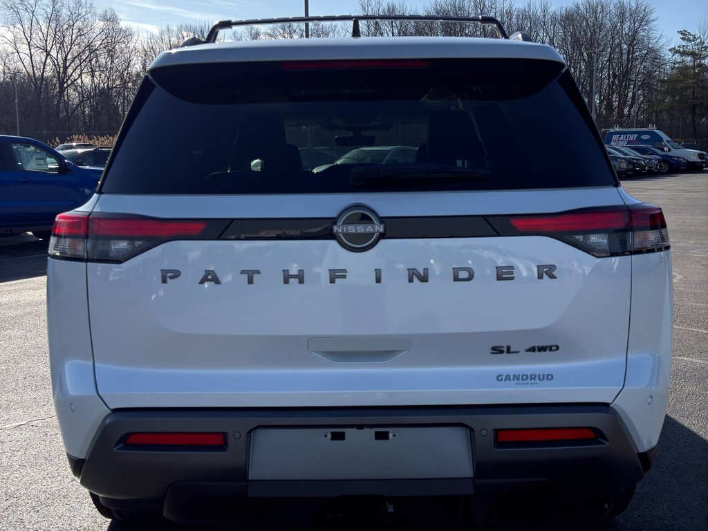 New 2026 Nissan Pathfinder SL image 7