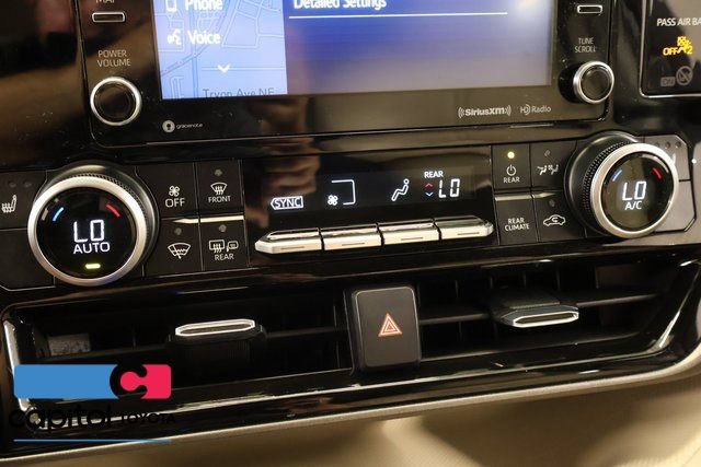 Certified 2021 Toyota Highlander XLE AWD/4WD image 27