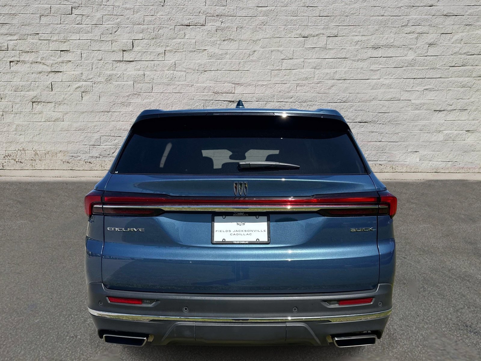 Used 2025 Buick Enclave Preferred FWD image 4