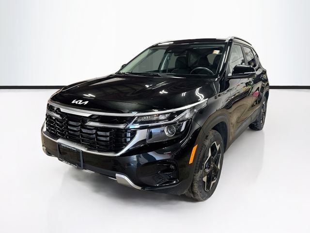 Used 2025 Kia Seltos S AWD/4WD image 3