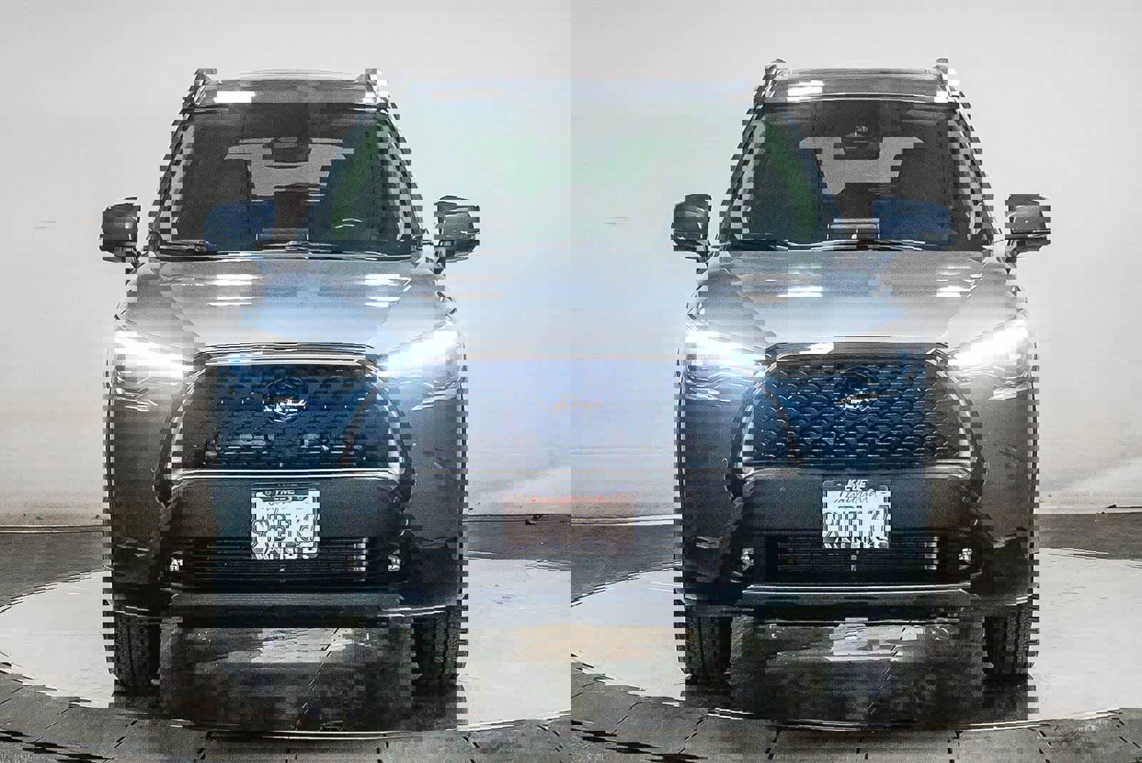 Certified 2024 Toyota Corolla Cross XLE w/ Convenience Package FWD image 3