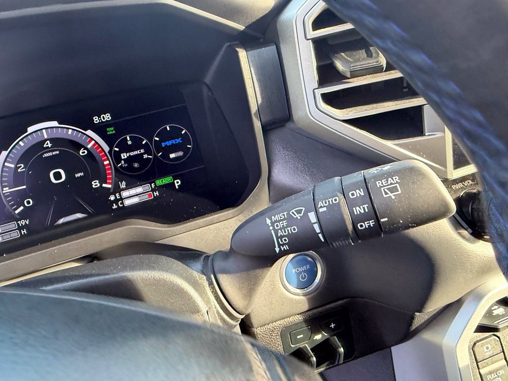 Used 2024 Toyota Sequoia Platinum AWD/4WD image 43
