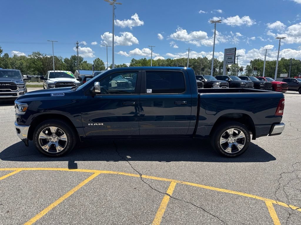 Used 2023 RAM 1500 Laramie AWD/4WD image 8