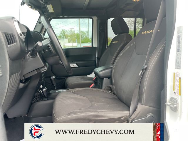 Used 2015 Jeep Wrangler Unlimited Sahara image 9