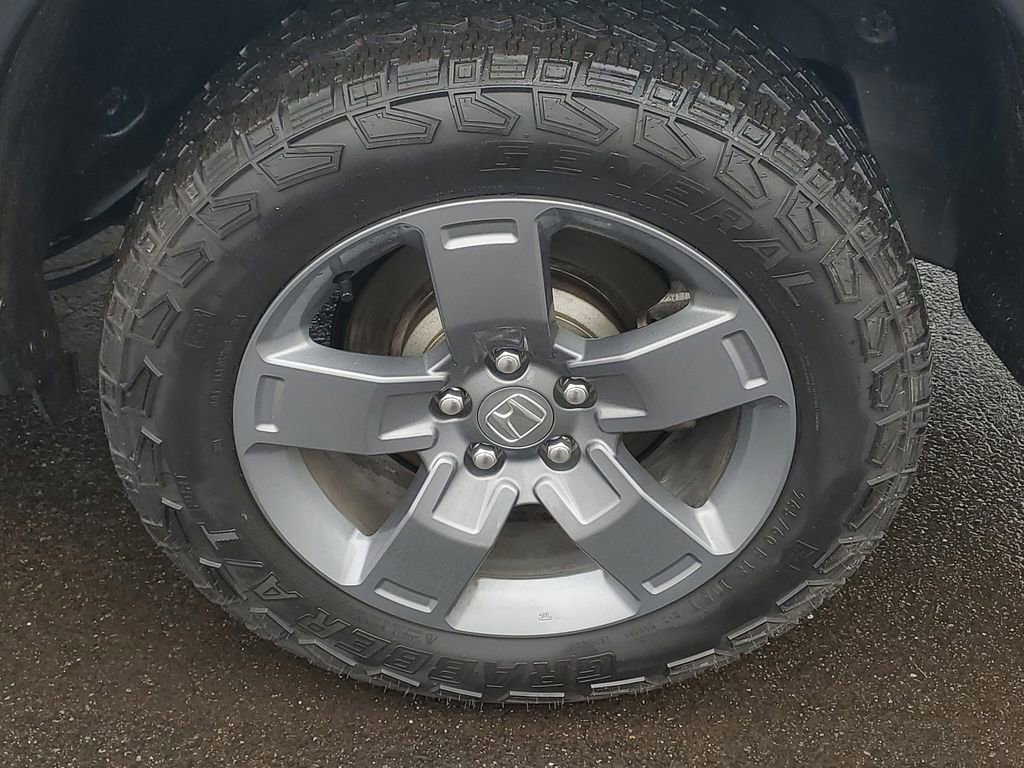 Used 2025 Honda Ridgeline TrailSport image 5