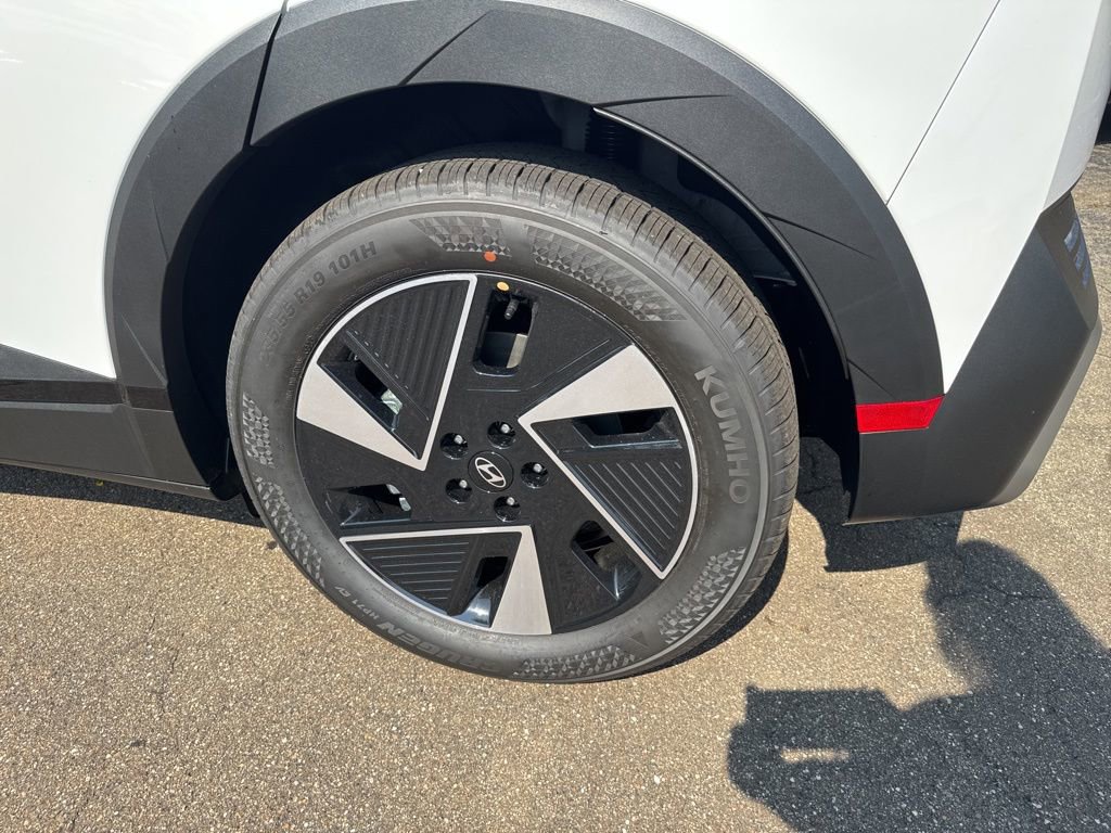 New 2025 Hyundai Ioniq 5 SEL image 12
