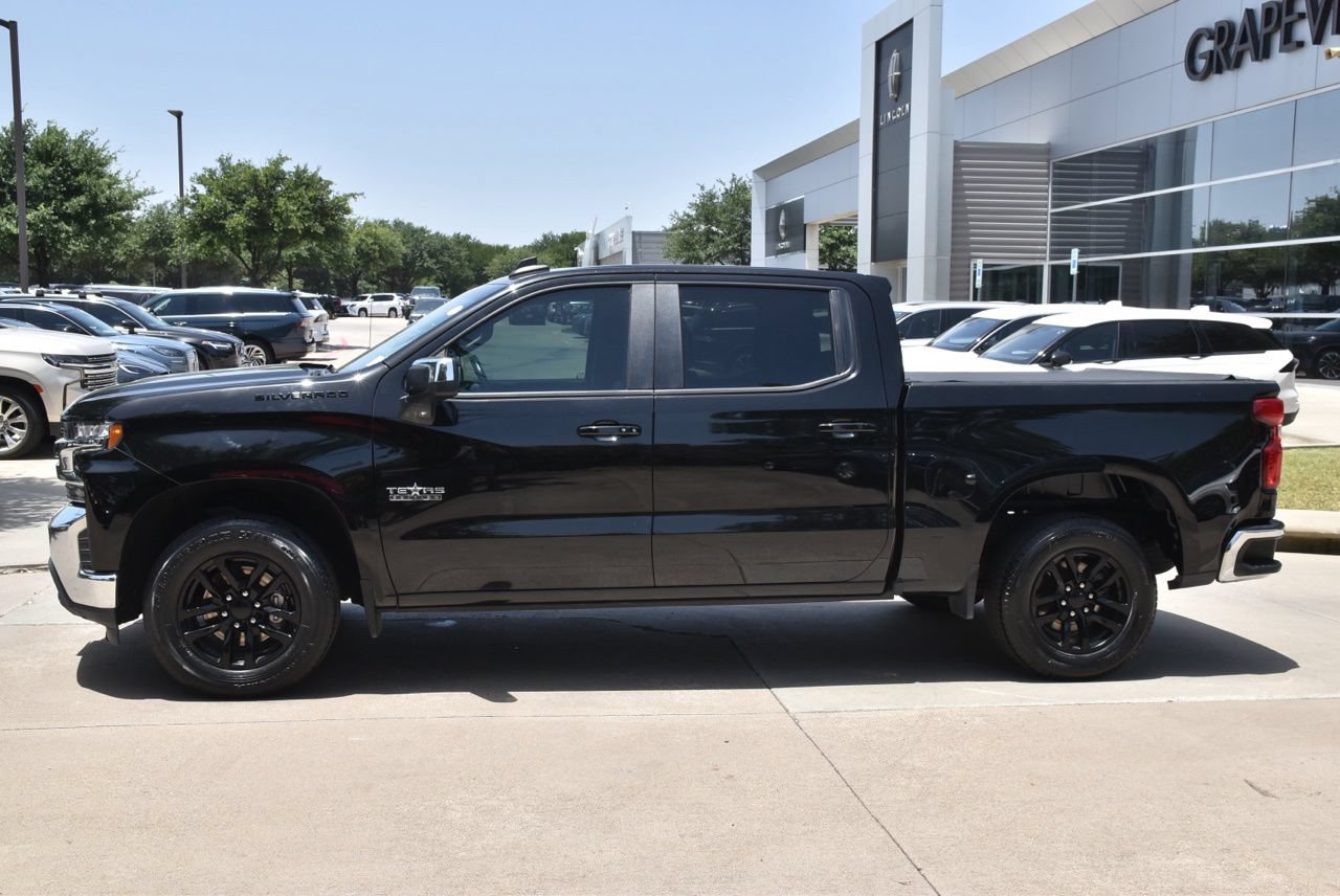 Used 2021 Chevrolet Silverado 1500 LT w/ LPO, Dark Essentials Package RWD image 12