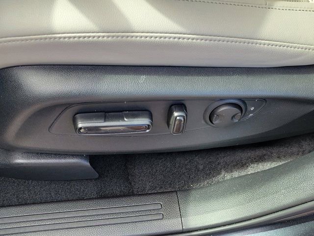 Used 2025 Honda CR-V EX-L image 21