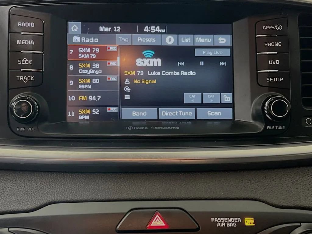 Used 2017 Kia Sorento EX image 15