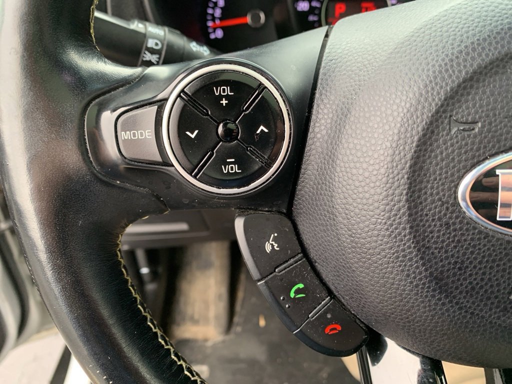 Used 2015 Kia Soul + w/ Primo Package image 23
