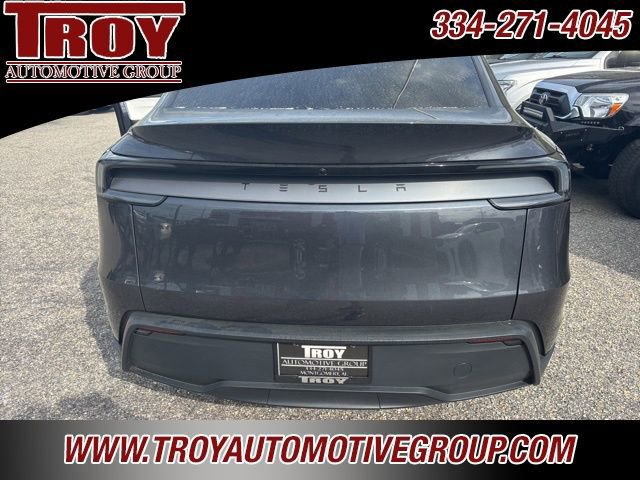 Used 2026 Tesla Model Y 2WD image 27