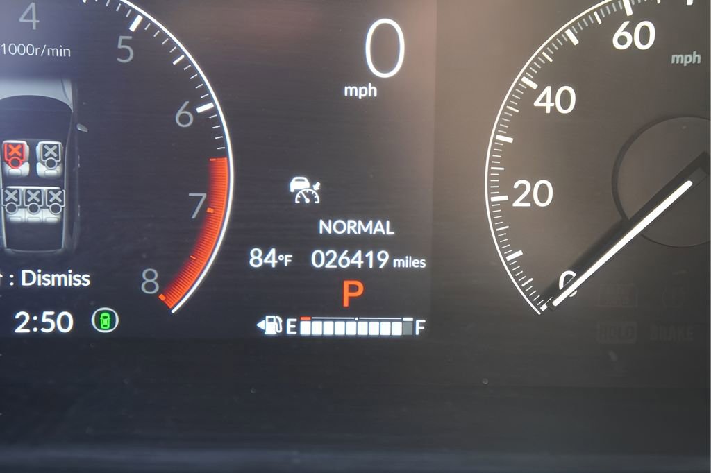 Used 2025 Honda CR-V LX image 17