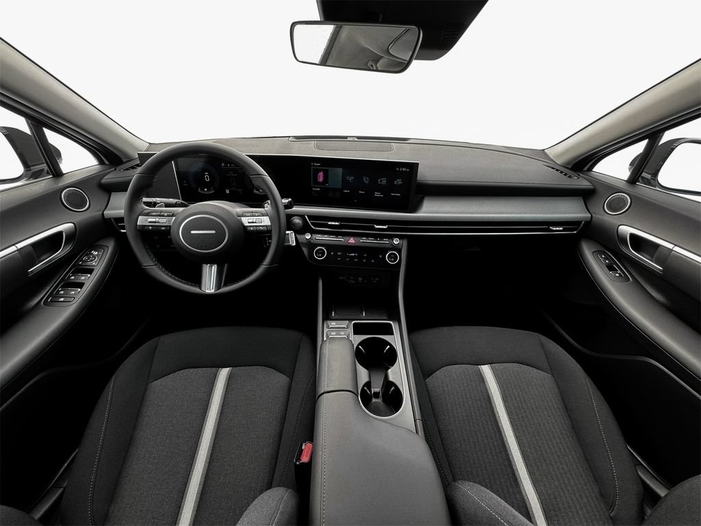 Used 2025 Hyundai Sonata SEL FWD image 20