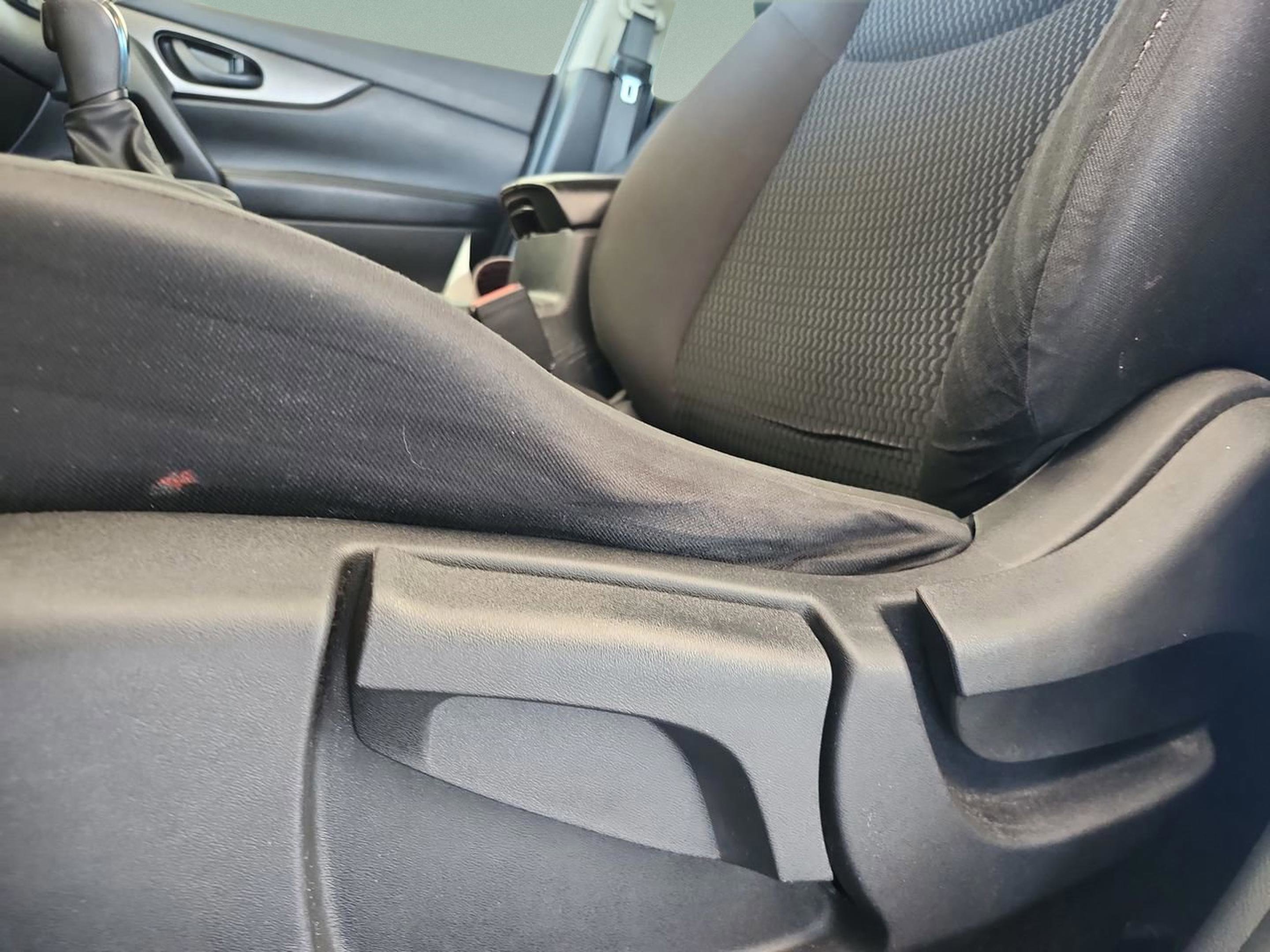 Used 2018 Nissan Rogue Sport S w/ S Appearance Package FWD image 14