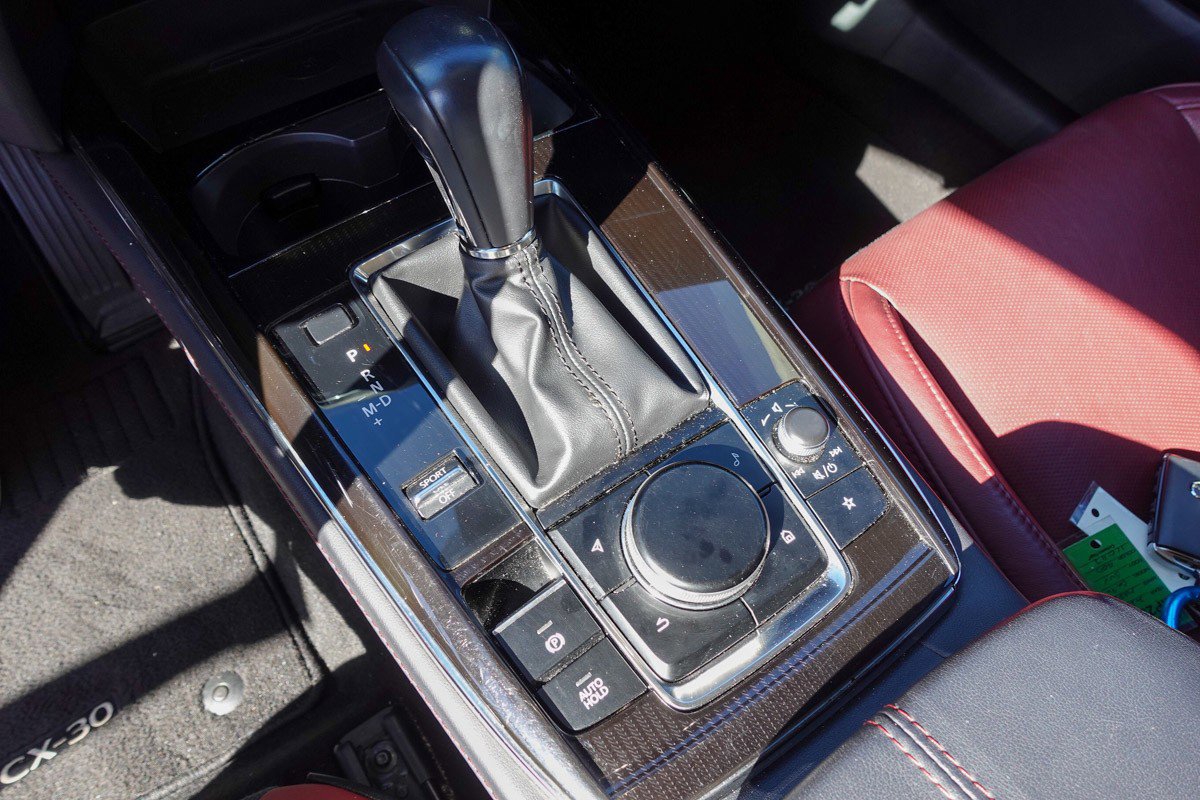 Certified 2024 MAZDA CX-30 AWD 2.5 S w/ Preferred Package image 19