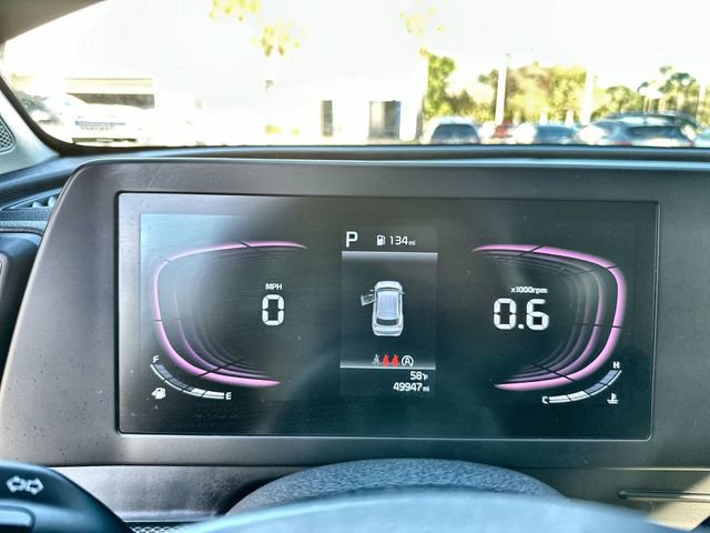 Used 2024 Kia Sportage LX image 10