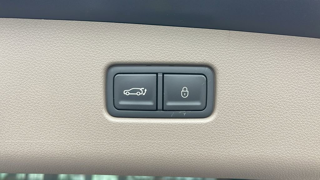 New 2026 Genesis GV70 2.5T Advanced image 33