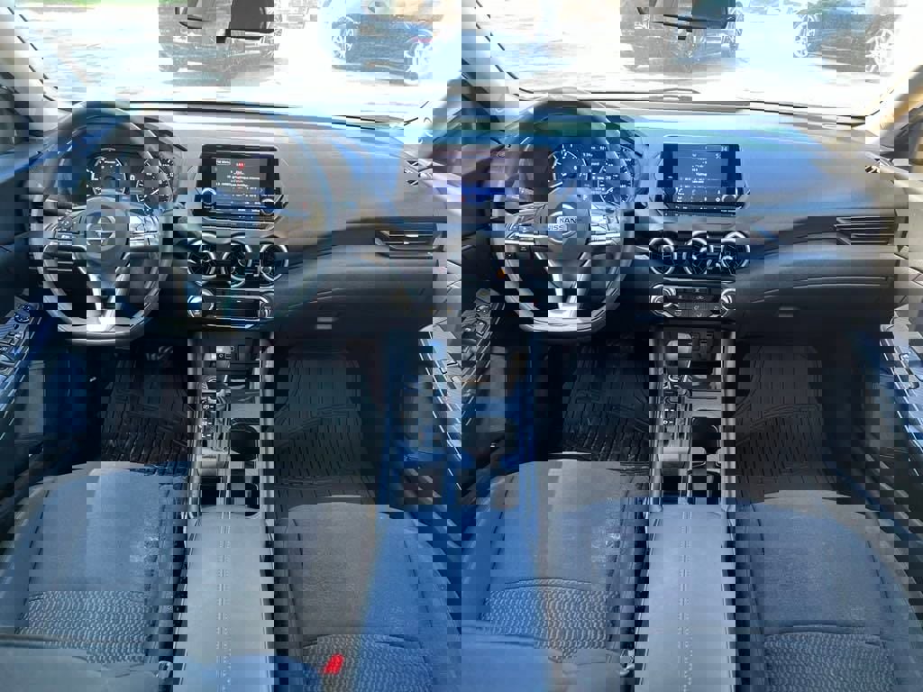 Used 2021 Nissan Sentra S image 20