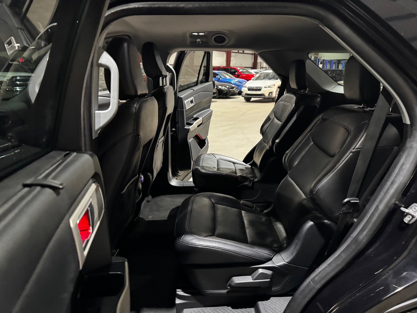 Used 2021 Ford Explorer Limited AWD/4WD image 17