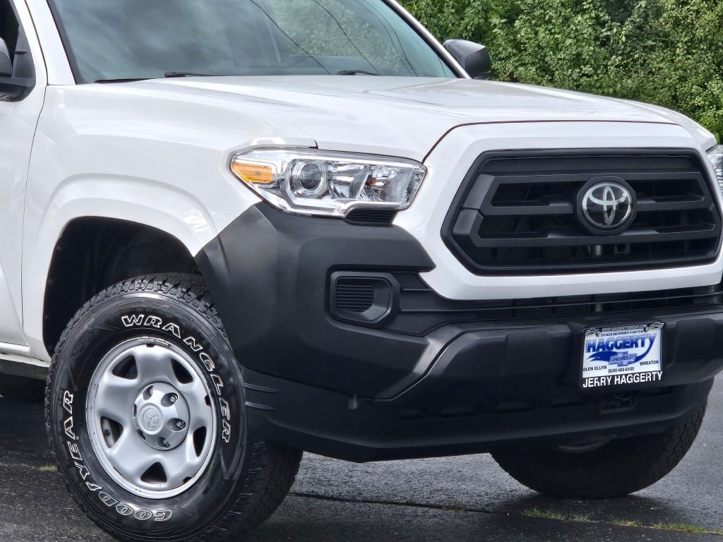 Used 2021 Toyota Tacoma SR RWD image 2
