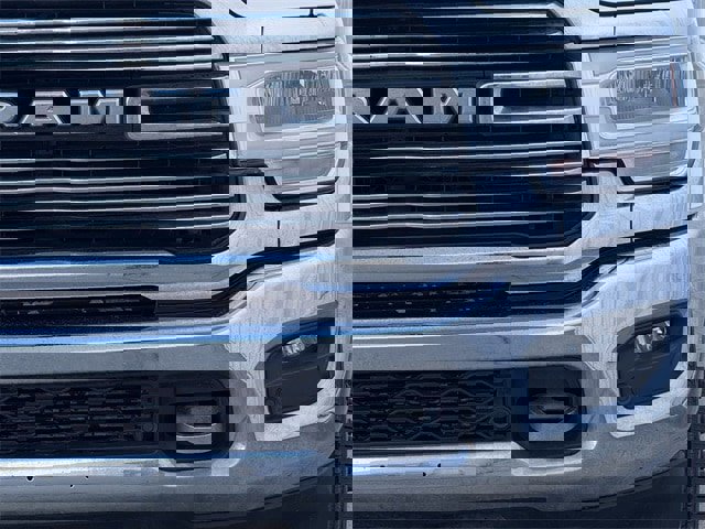 Used 2021 RAM 3500 Laramie image 9