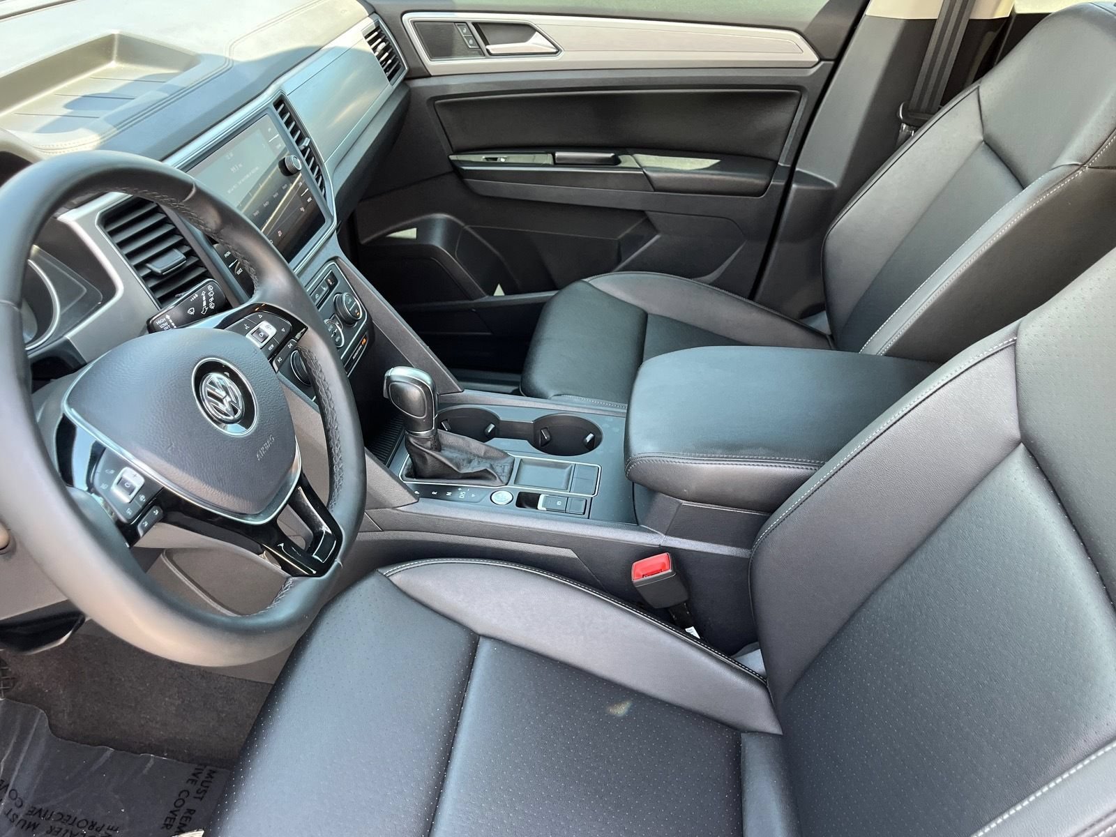 Used 2019 Volkswagen Atlas SE FWD image 17