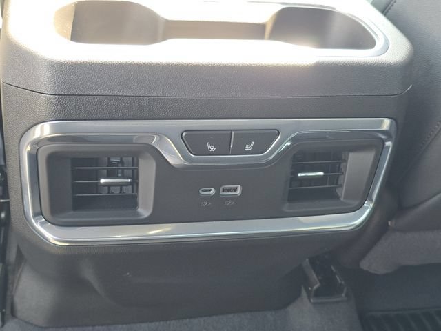 Used 2025 Chevrolet Silverado 2500 LTZ w/ LTZ Premium Package AWD/4WD image 31