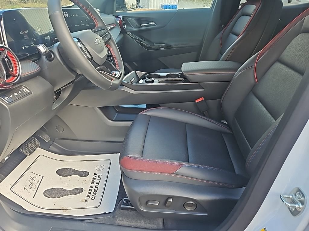 New 2026 Chevrolet Equinox RS w/ Convenience Package III image 11