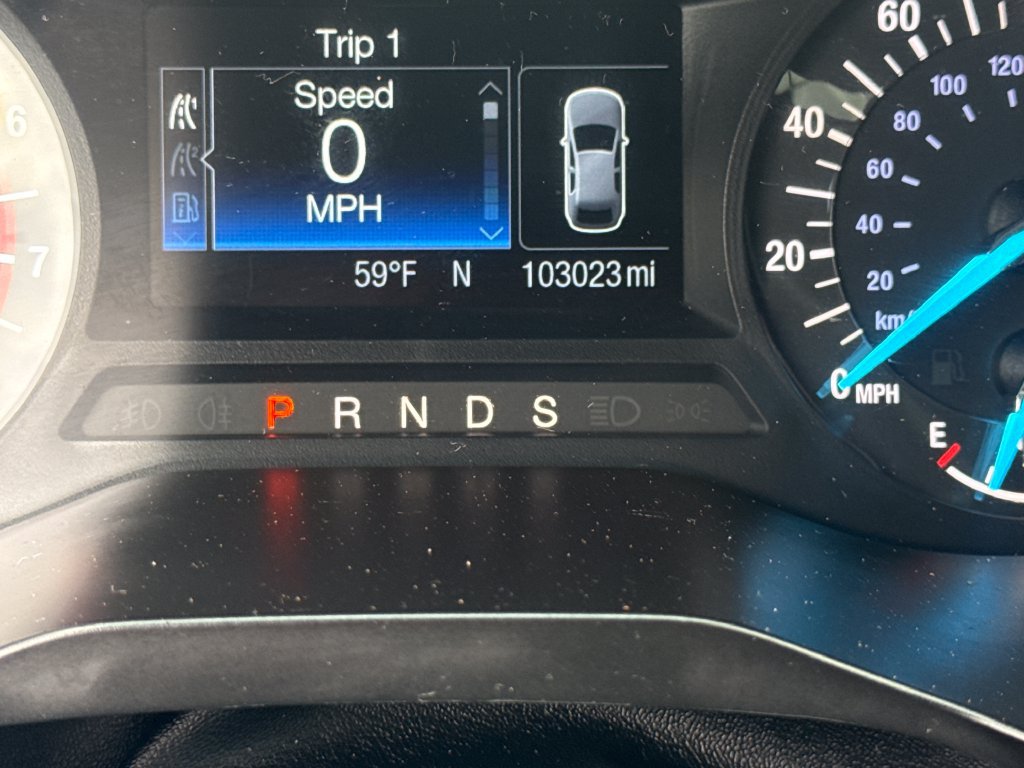 Used 2015 Ford Edge SEL FWD image 33