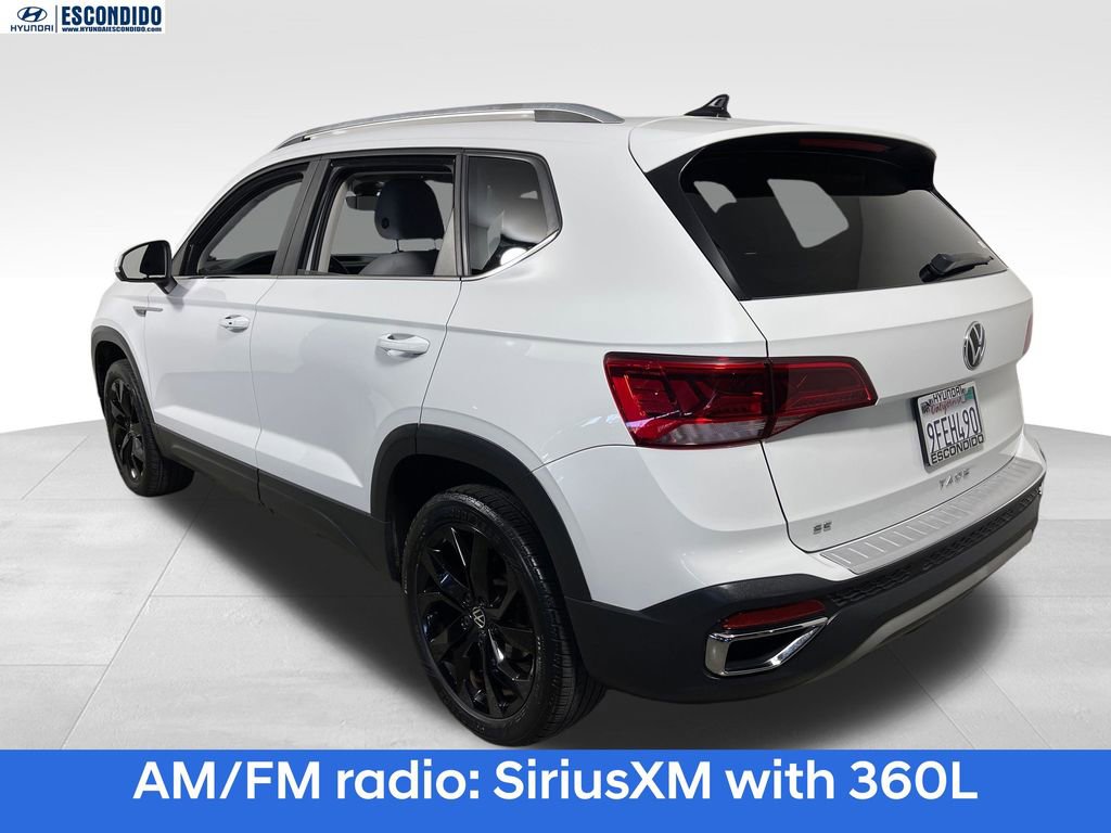 Used 2023 Volkswagen Taos SE image 3
