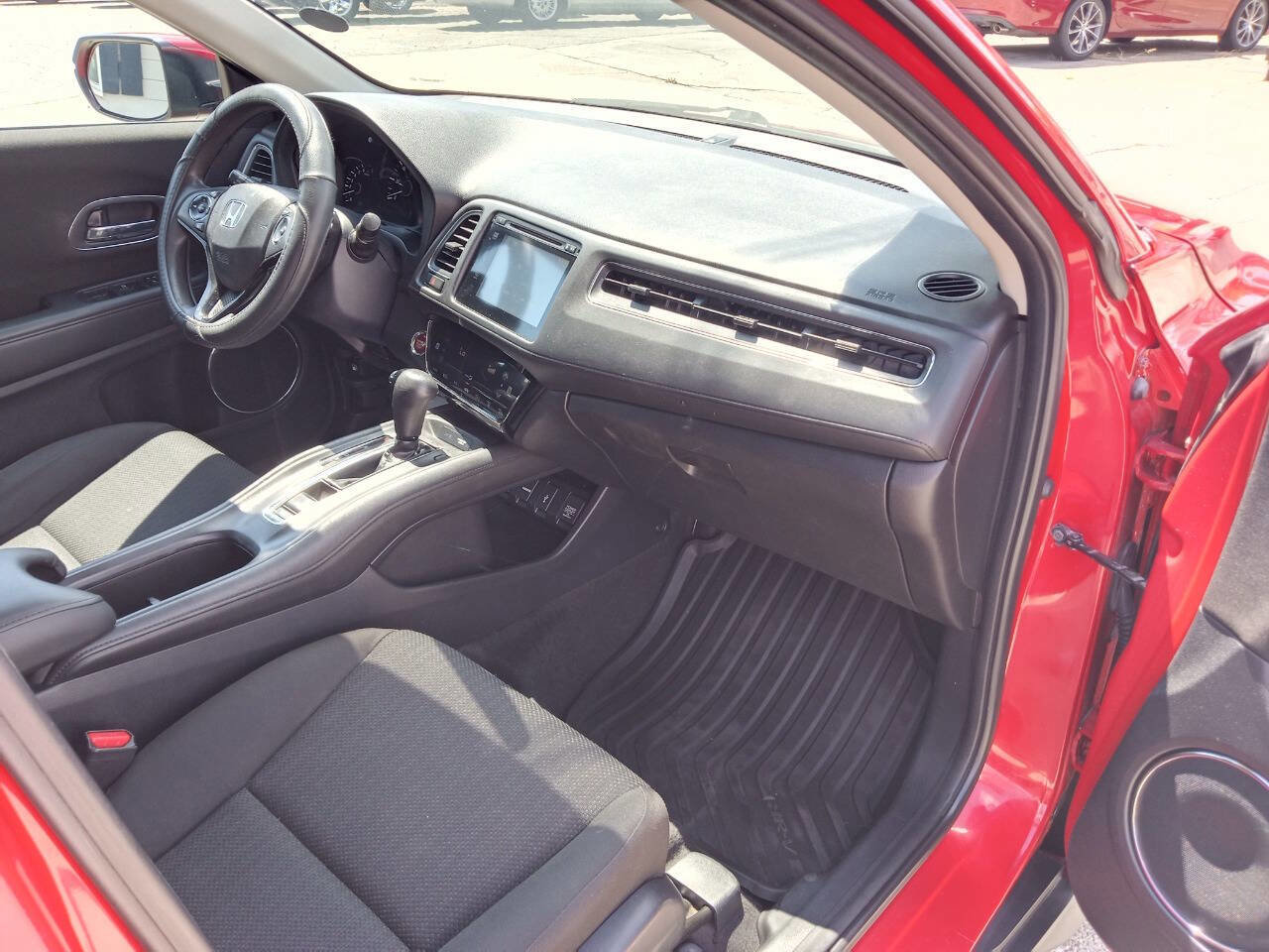 Used 2016 Honda HR-V EX image 10