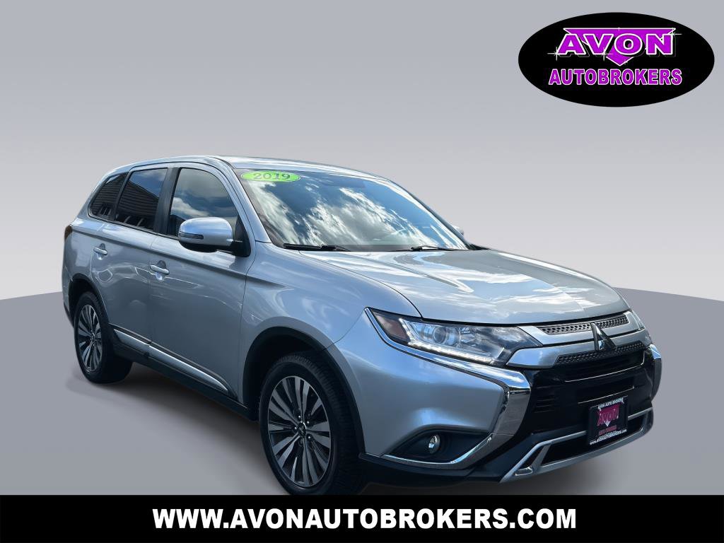 Used 2019 Mitsubishi Outlander SE