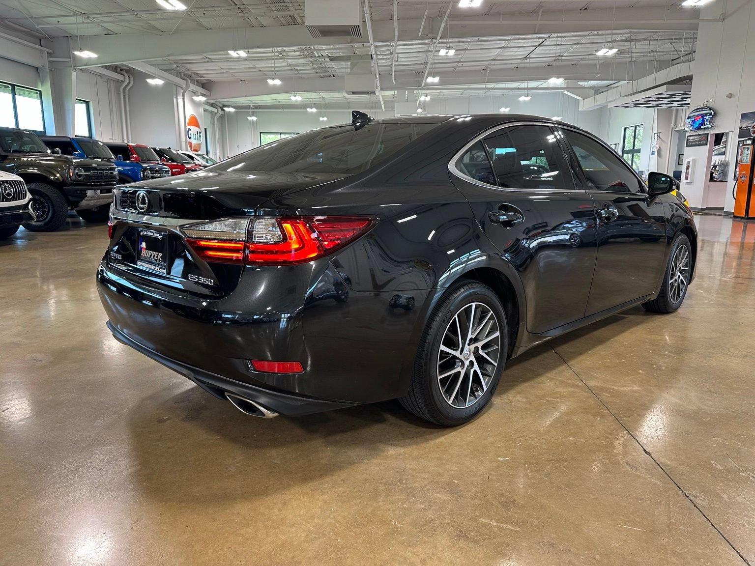 Used 2017 Lexus ES 350 FWD image 8