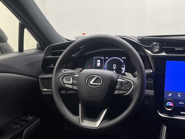 Certified 2025 Lexus RZ 300e FWD image 14