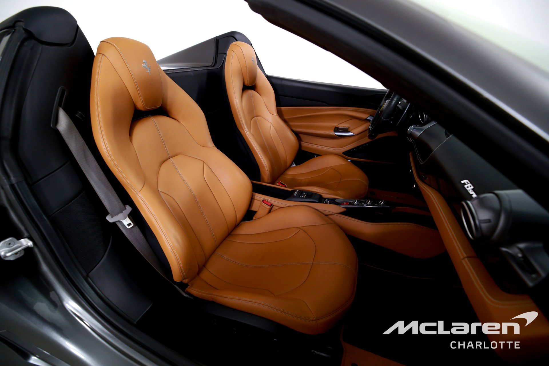 Used 2022 Ferrari F8 Tributo image 20