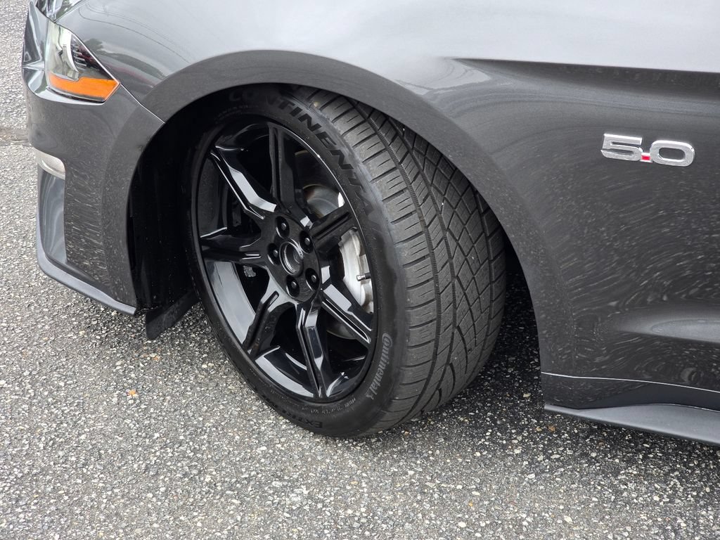 Used 2019 Ford Mustang GT RWD image 26
