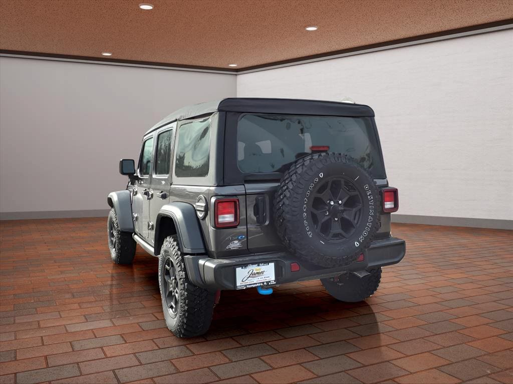 New 2023 Jeep Wrangler Unlimited w/ Cold Weather Group AWD/4WD image 4