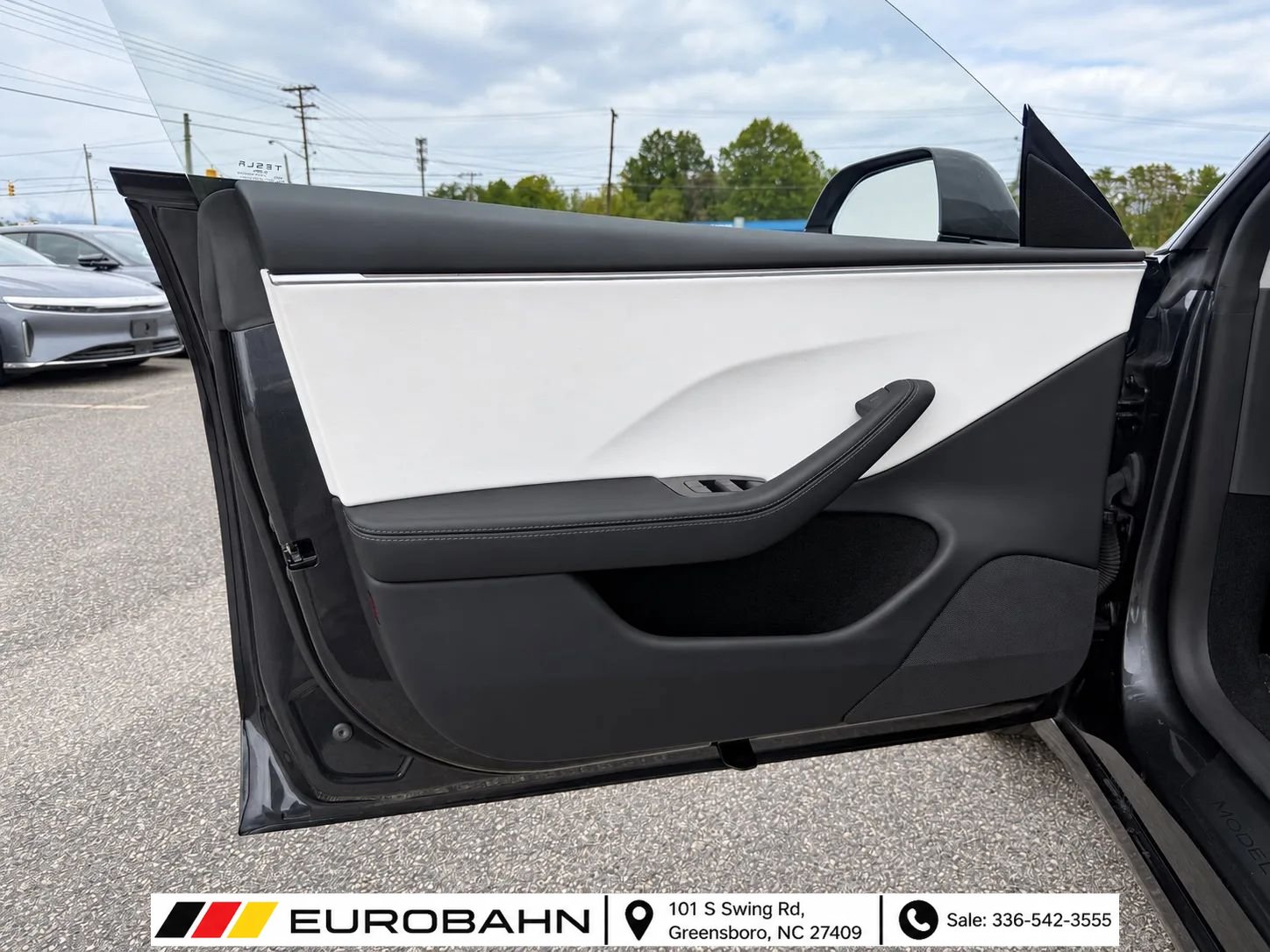 Used 2025 Tesla Model 3 Long Range RWD image 9