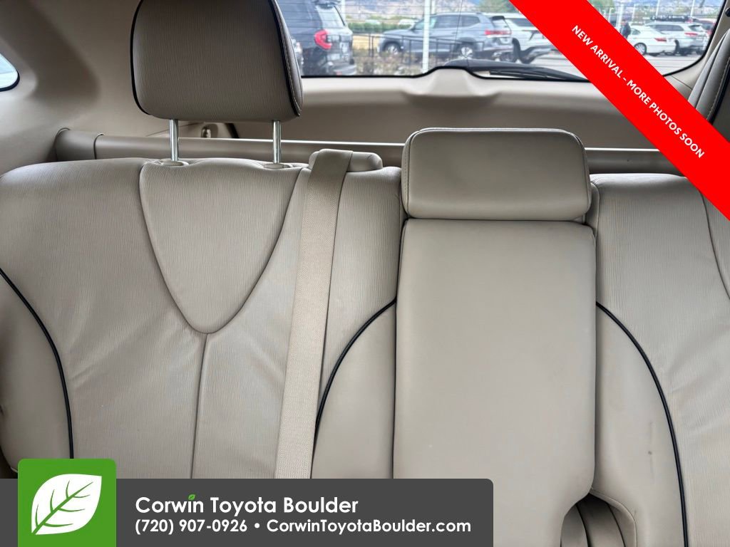 Used 2010 Toyota Venza AWD image 10