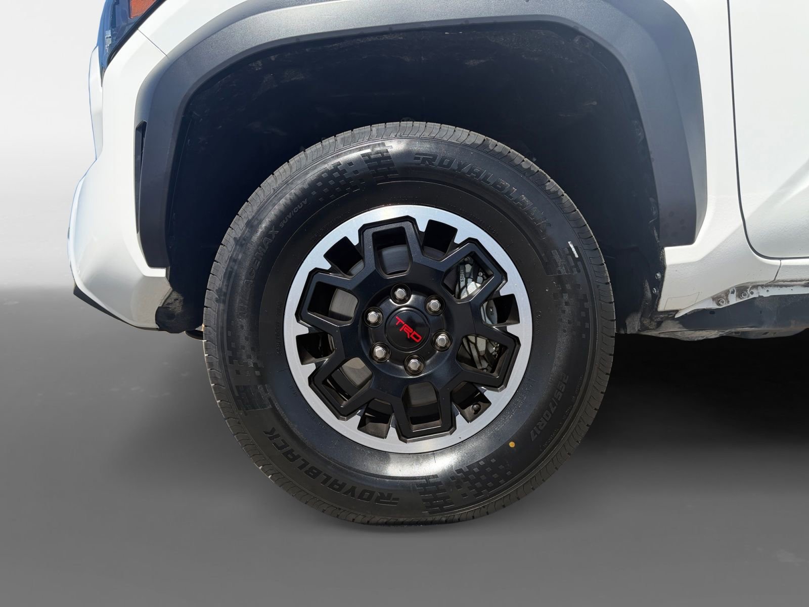 Certified 2025 Toyota Tacoma TRD Off-Road AWD/4WD image 14
