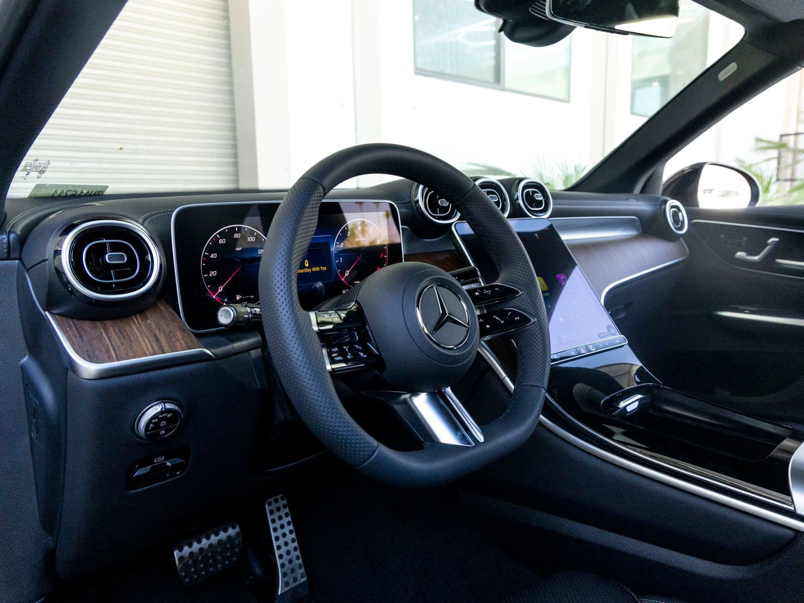 New 2026 Mercedes-Benz GLC 300 image 15