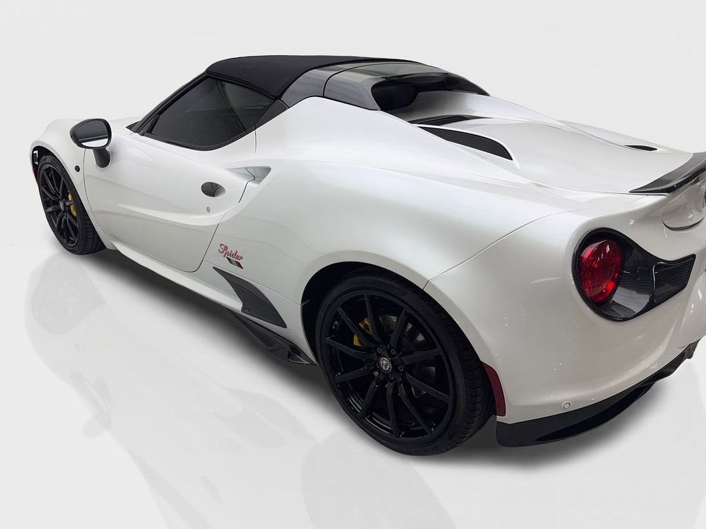 Used 2018 Alfa Romeo 4C Spider RWD image 14