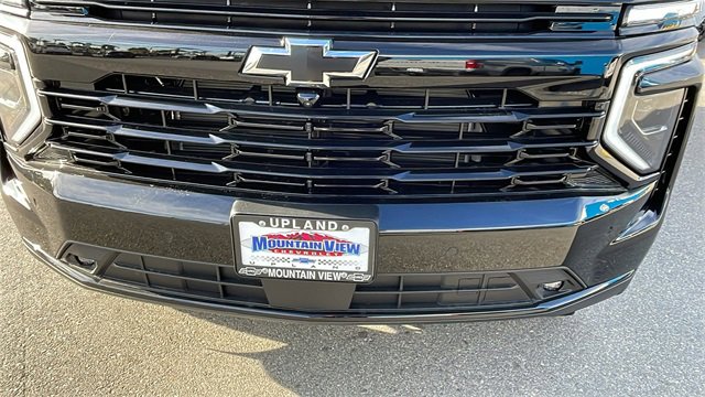 New 2026 Chevrolet Suburban RST image 9