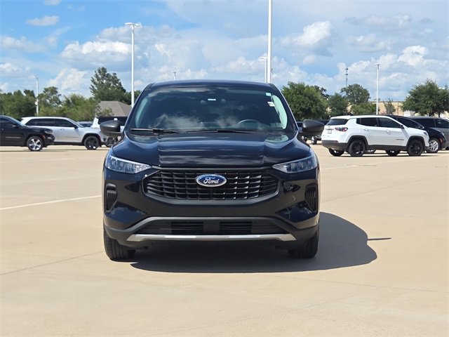 Used 2023 Ford Escape FWD image 2