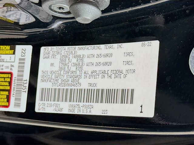 Used 2022 Toyota Tundra SR5 w/ SR5 Convenience Package image 31