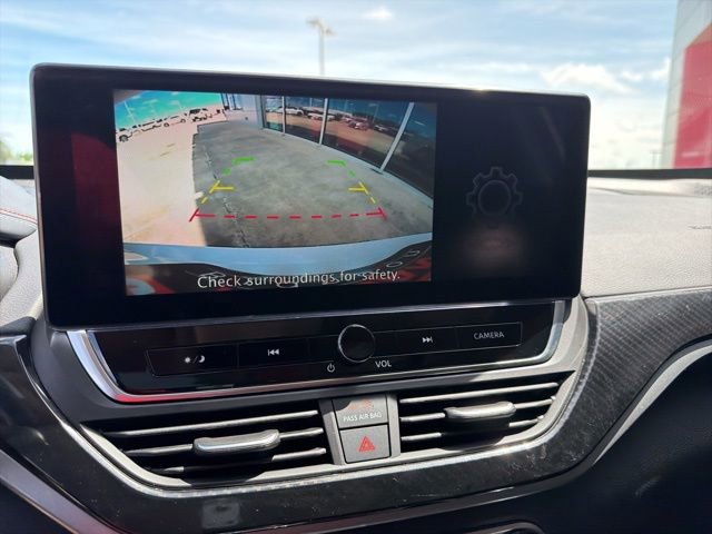 Used 2024 Nissan Altima 2.5 SR w/ SR Premium Package FWD image 16