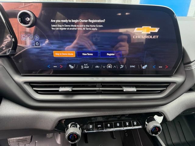 New 2026 Chevrolet Silverado EV LT image 25