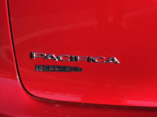 New 2026 Chrysler Pacifica Select image 13