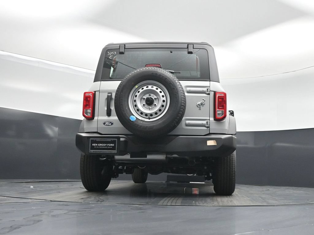New 2026 Ford Bronco 4-Door AWD/4WD image 42