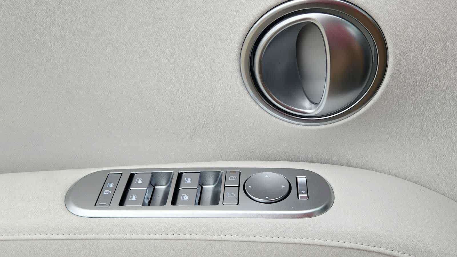 New 2026 Hyundai Palisade FWD Hybrid image 22